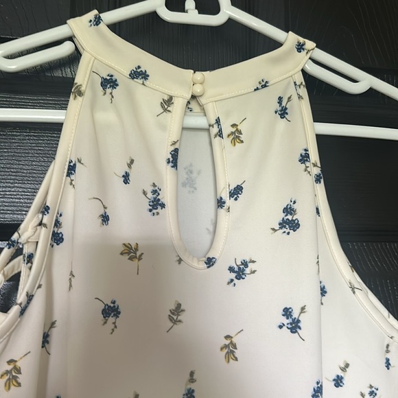 Spring/Summer Dress - Picture 5 of 7